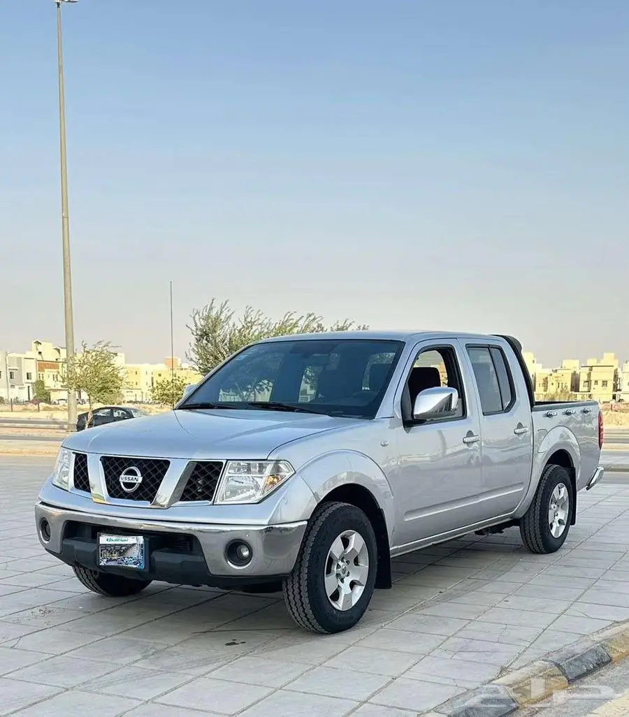نيسان نافارا 2011 SE 1