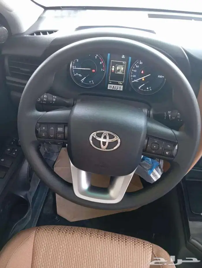 فورتشنر بنزين 4X4 موديل 2025 وارد عبداللطيف 8