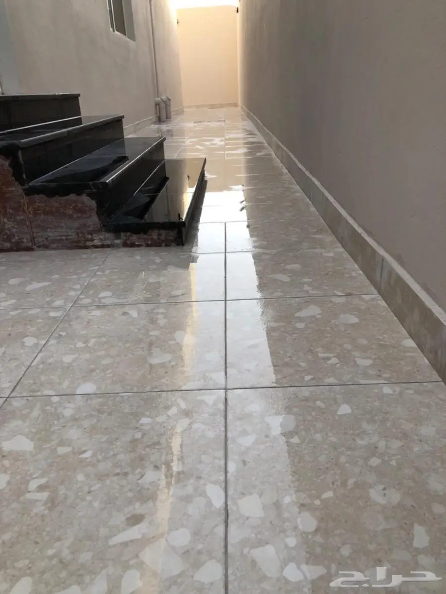عمارة دورين بمخطط الرياض مساحتها 625م 16
