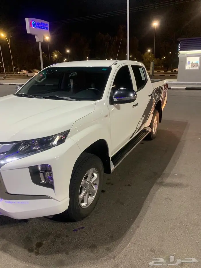 مستوبيشي  L200 0