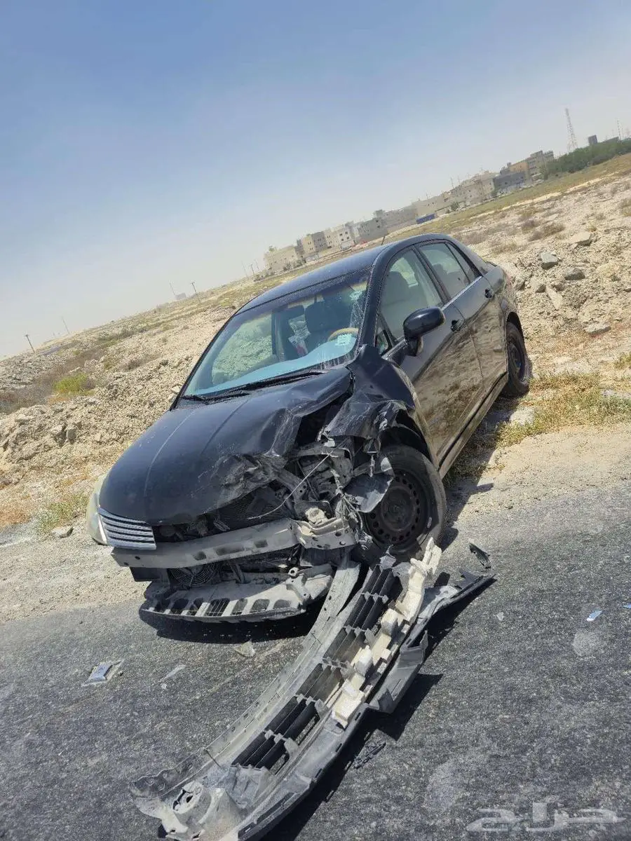 نيسان تيدا مصدوم 0