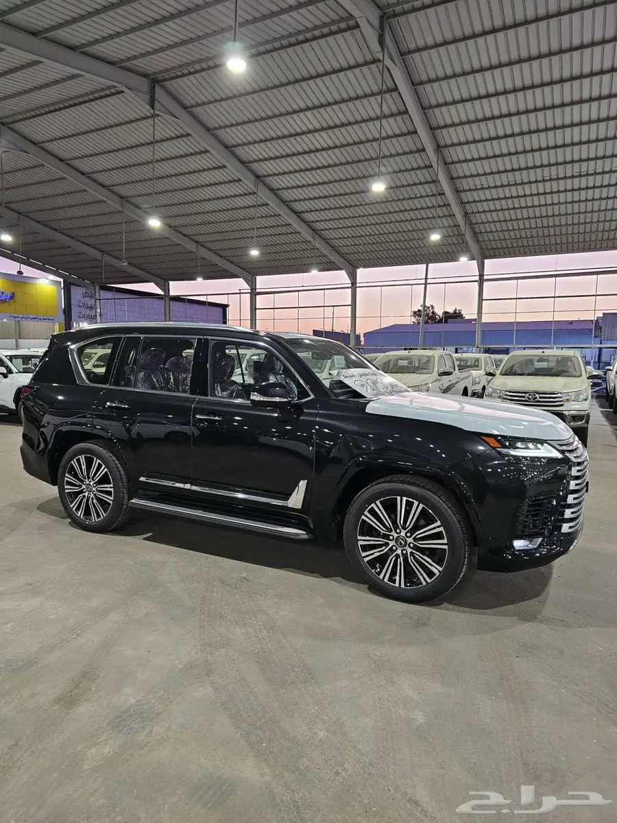 لكزس LX600 BB بنزين 2025 بأقل الأسعار 6