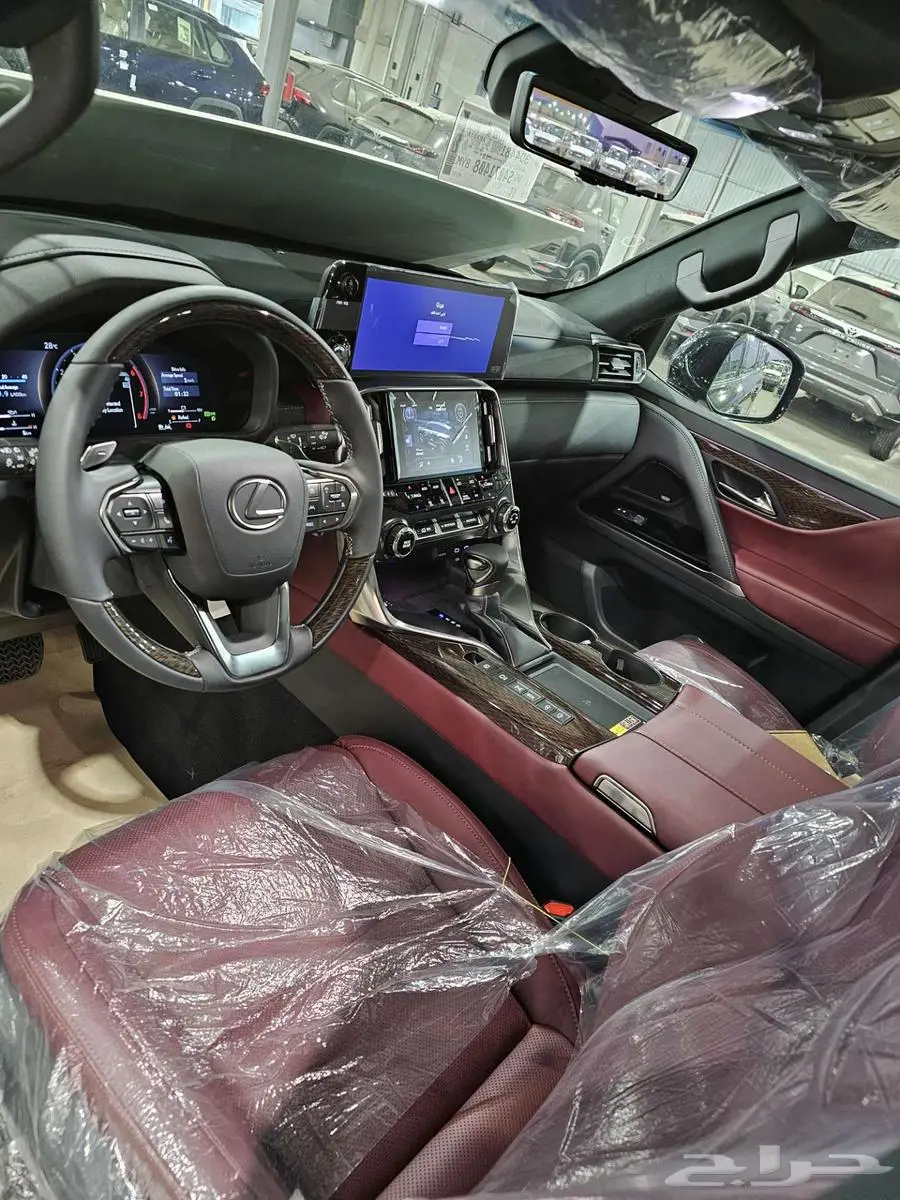 لكزس LX600 BB بنزين 2025 بأقل الأسعار 4