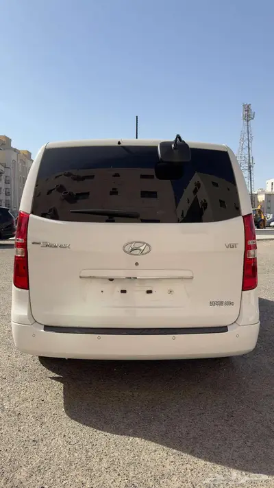 باص هونداي H1 ركاب 35