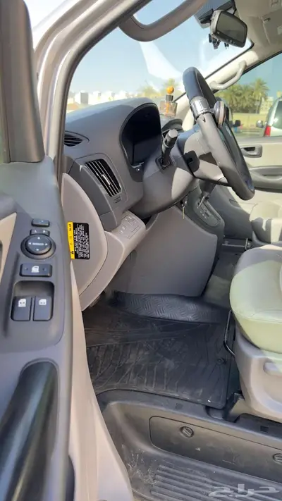 باص هونداي H1 ركاب 19