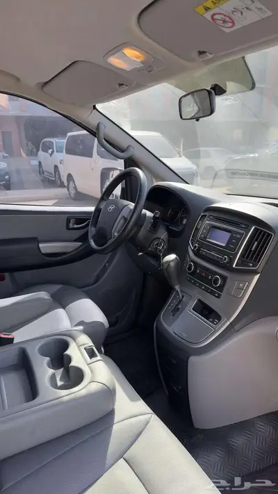 باص هونداي H1 ركاب 30