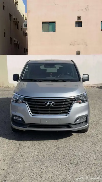 باص هونداي H1 ركاب 23