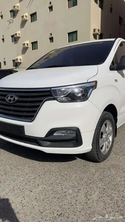 باص هونداي H1 ركاب 31