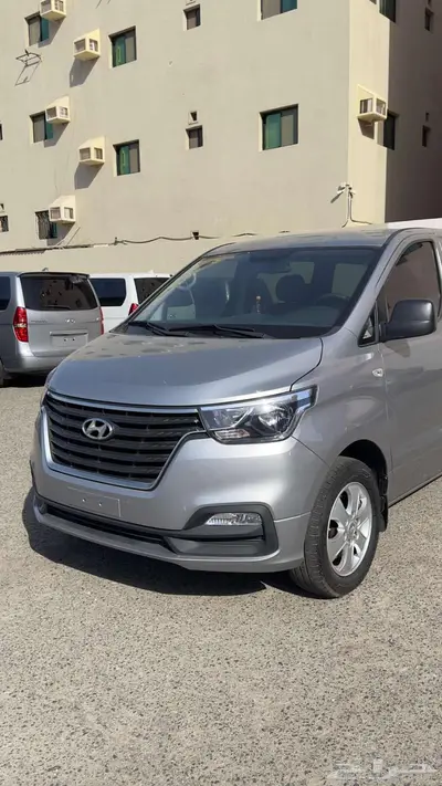 باص هونداي H1 ركاب 33