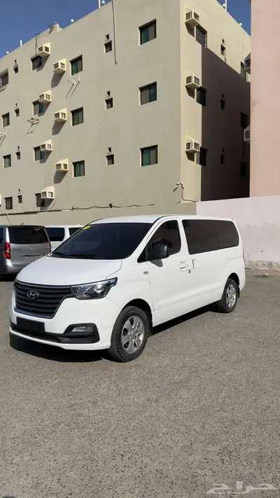 باص هونداي H1 ركاب 1