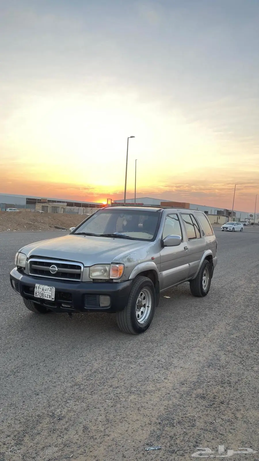 جيب باثفندر 2001 2