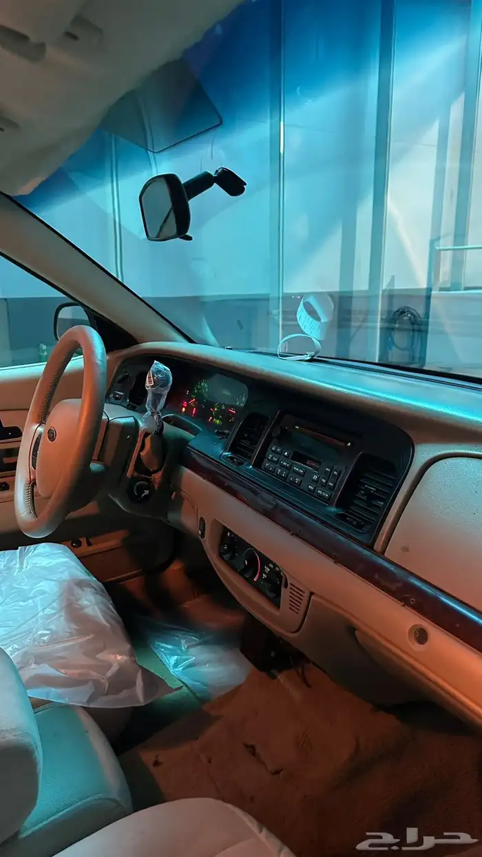 فورد فكتوريا 2011 ( 166 ) 8