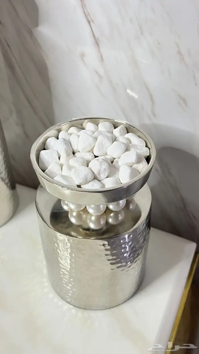 متوفر المباخر 17