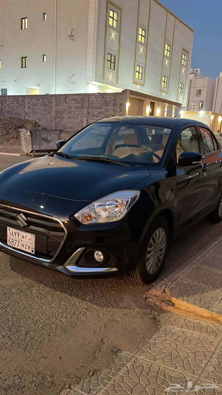 سيارة 0