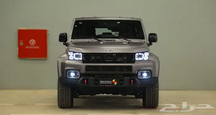 بايك BJ 40-C اكسكلوسيف 2025. 0