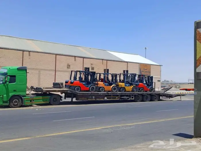 رافعة شوكيه للايجار الشهري والمشاوير معا السواق وبدون سواق 3