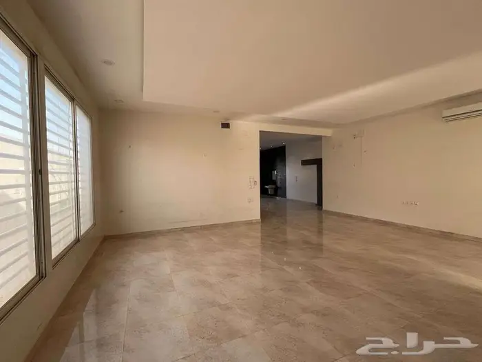 فيلا للبيع 12