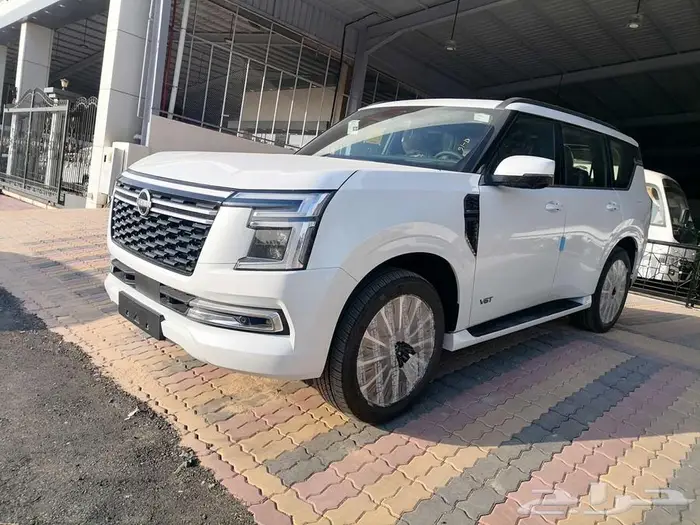 نيسان باترول بلاتينيوم 6 سلندر V6 تنفس طبيعي 2025 ابيض 0