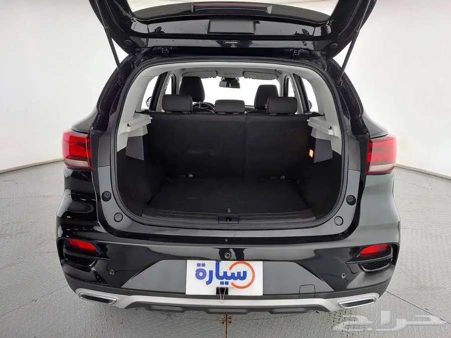 ام جي ZS STD 2023 8