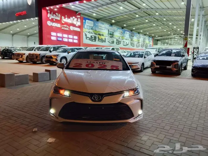 تويوتا كورولا XLI 2.0 مطور بنزين 2025 0