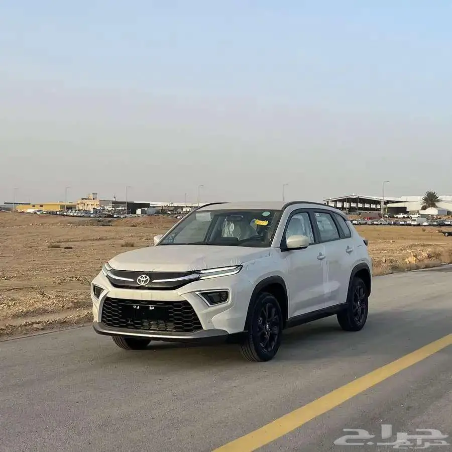 تويوتا اوربان كروز 2025 1