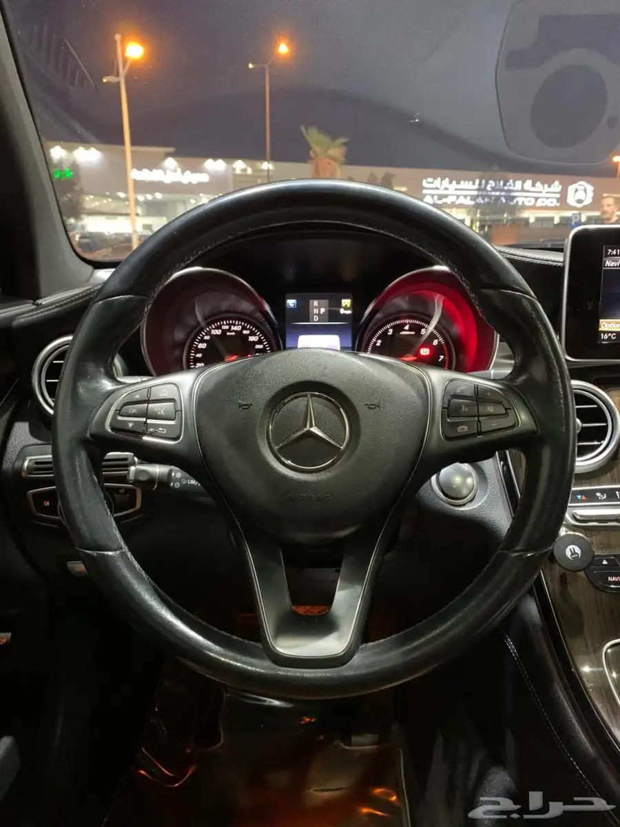 مرسيدسGLC250موديل 2019 18