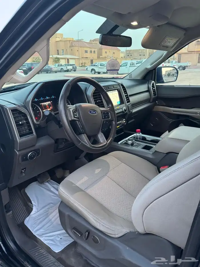 فورد اكسبيدشن 2019 7