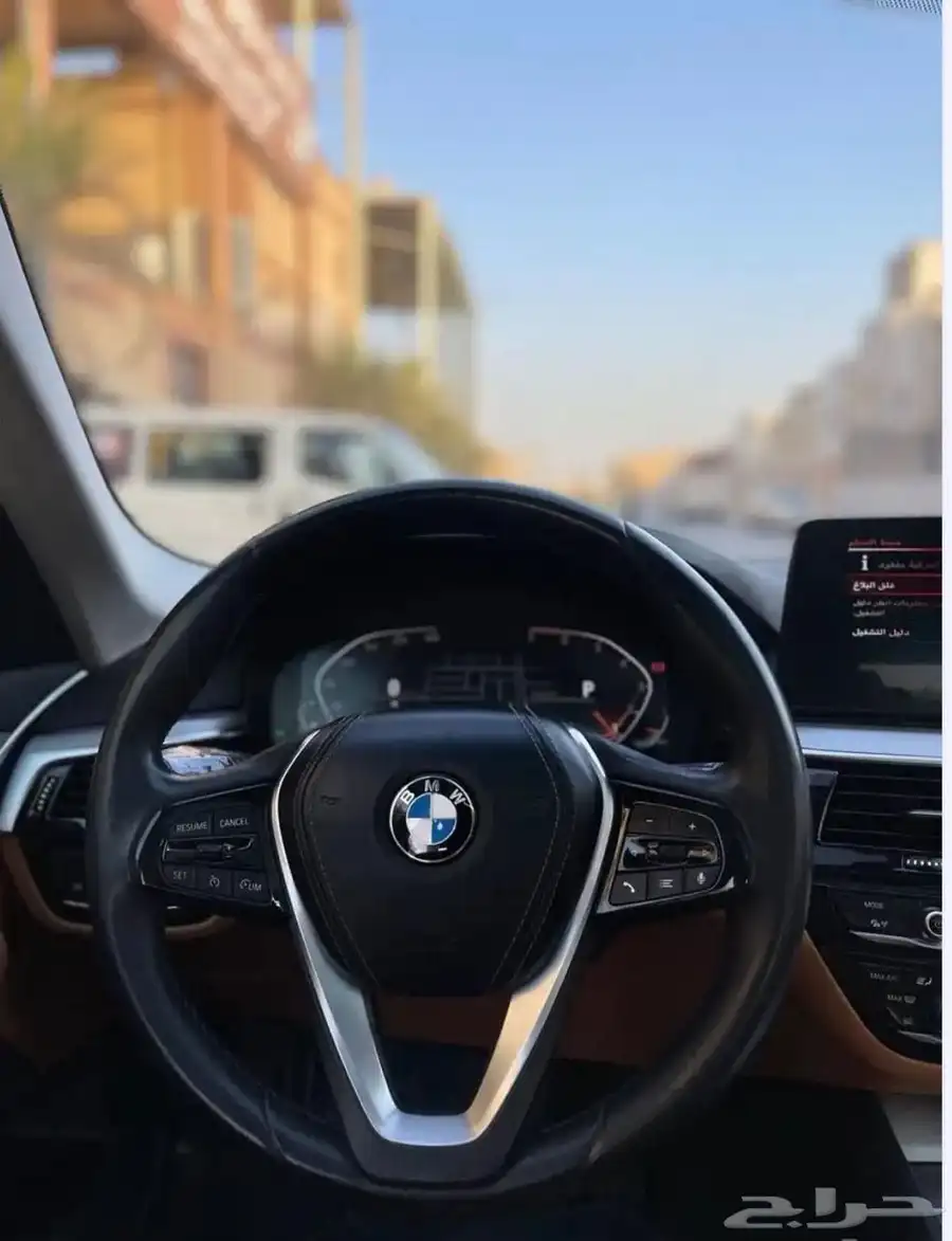 بي ام 8