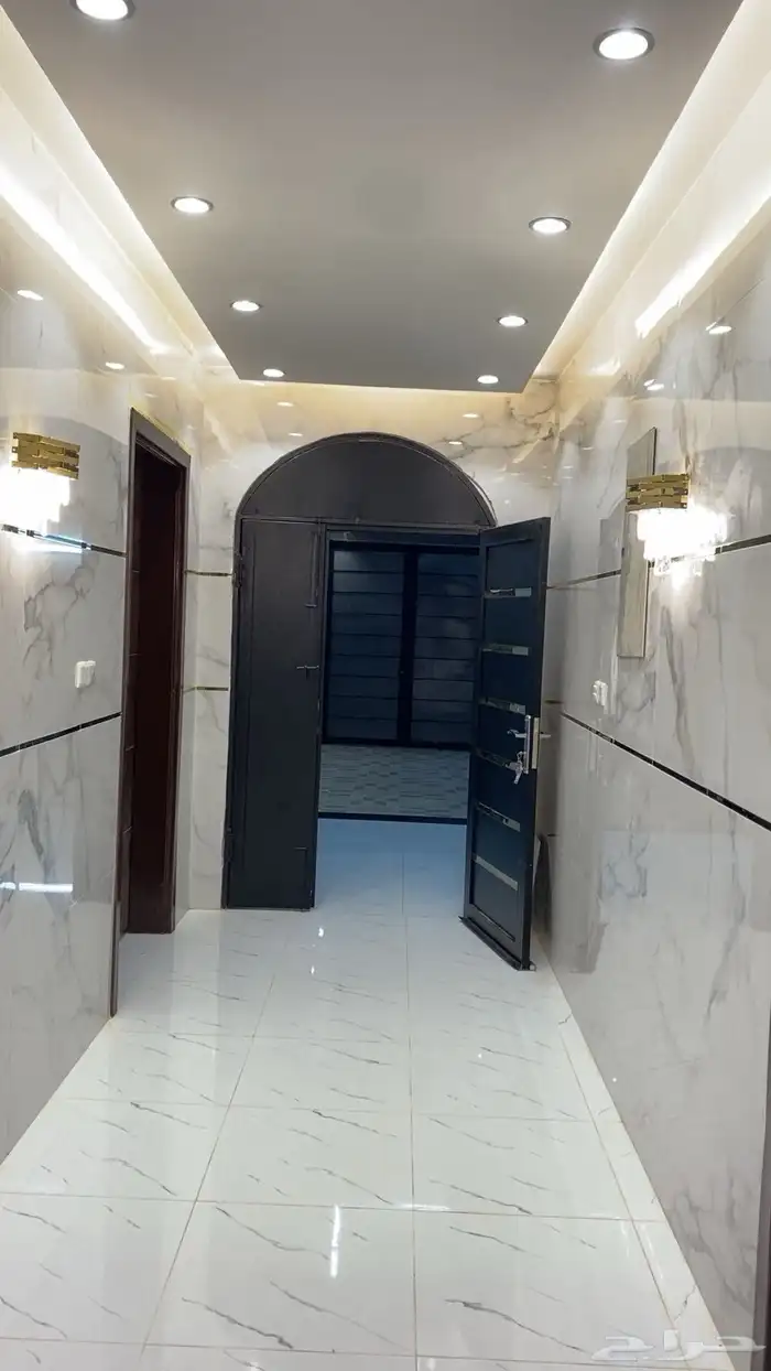 دور جاهز جديد للسكن في حي طيبه 6