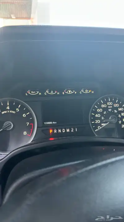 للبيع فورد f-150 2019 غمارة XLT V6 بدون دبل 5