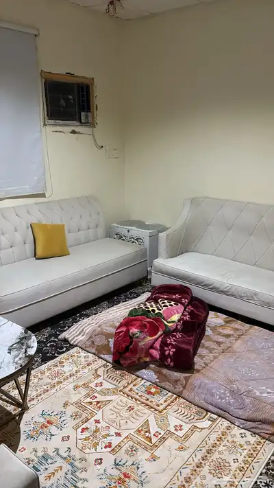 كنب جديد للبيع بحاله ممتازه على السوم 0