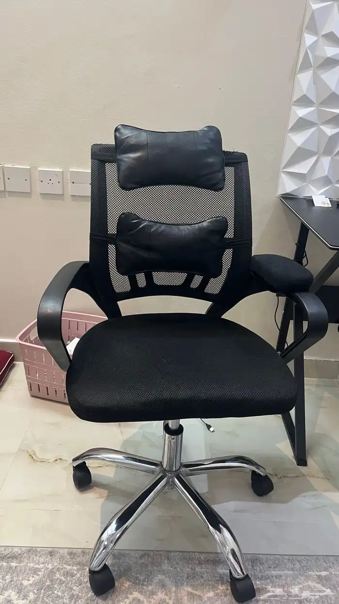 كرسي مكتبي او للقيمنق مريح لظهر والرأس 1