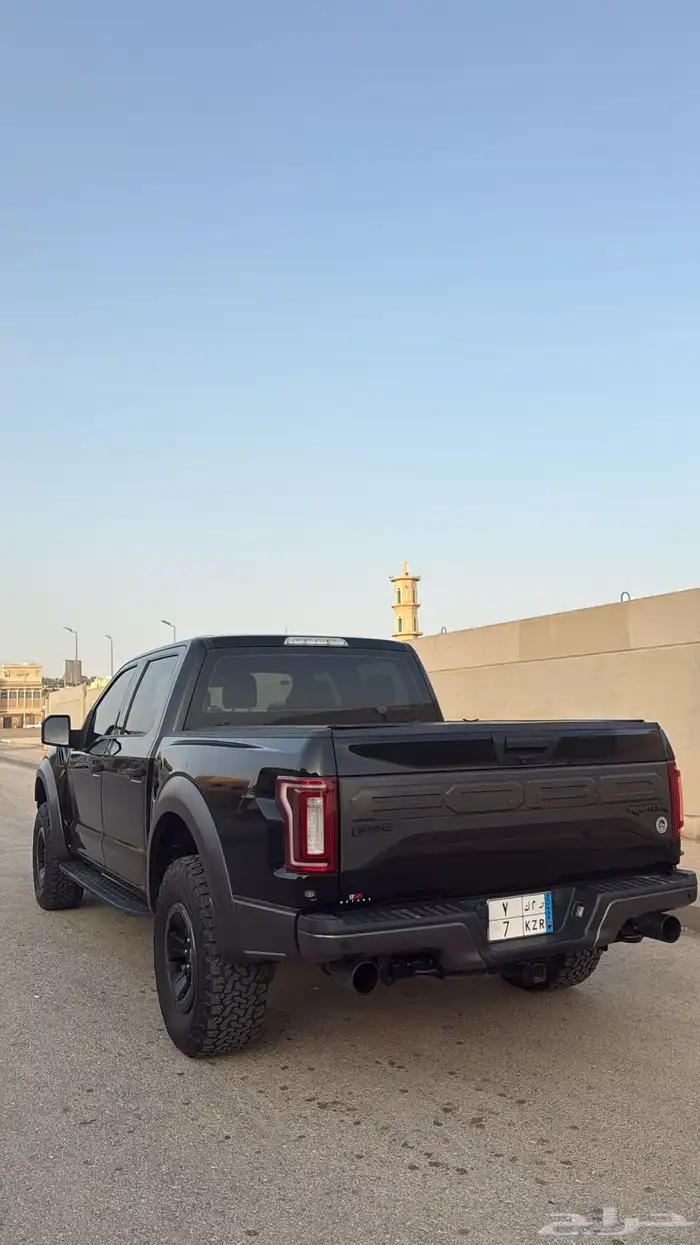 للبيع f150 رابتر 2018 نص فل غمارتين 4