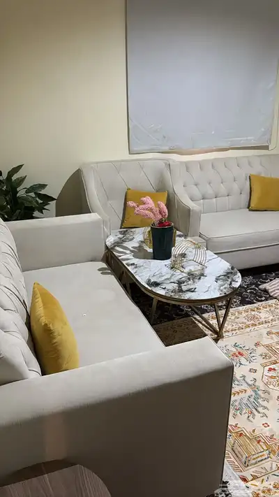 كنب جديد للبيع بحاله ممتازه على السوم 1