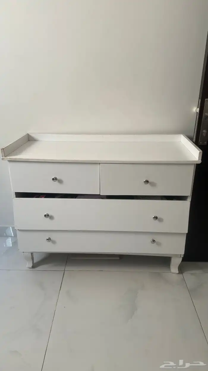 دولاب مع سرير 2
