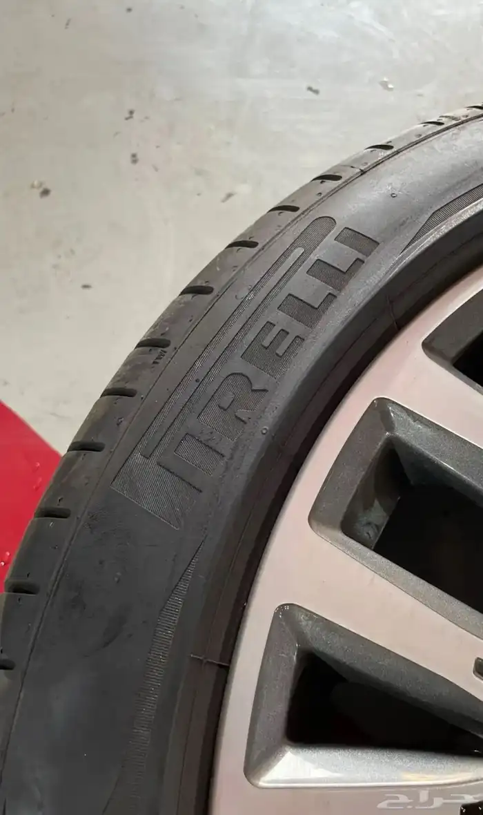 جنوط اودي مقاس A8L 20 بكفرات بريلي جديده واصليه 2