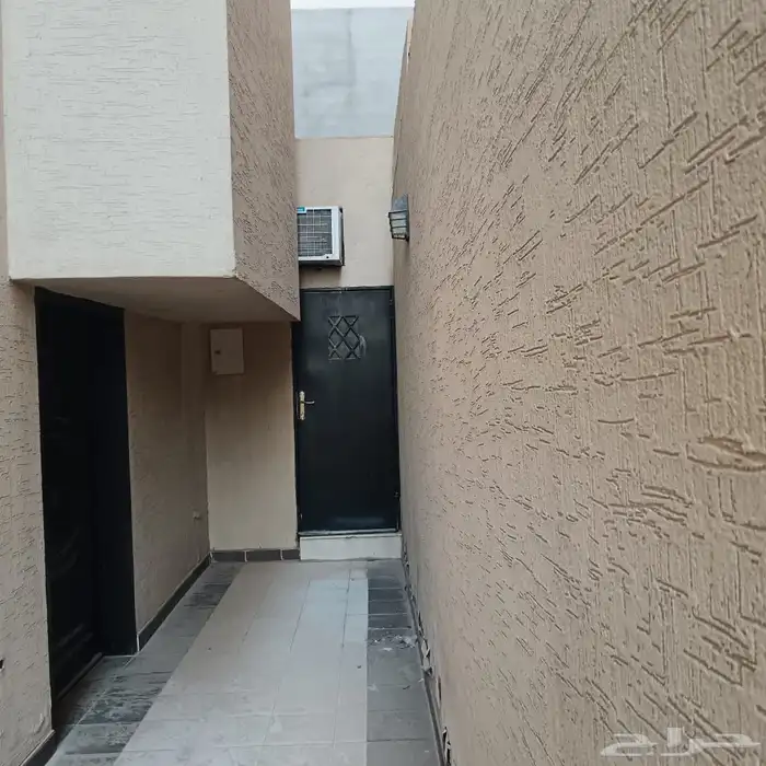 للإيجار غرفة سائق الرياض حي النرجس 0