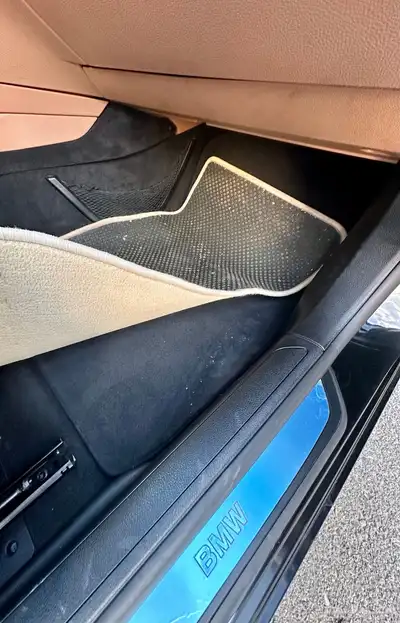 BMW 740 2013 ممشى قليل 26