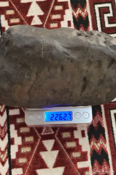 نيزك حديد 8