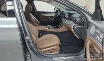 E300 AMG 2020 دفع رباعي 15