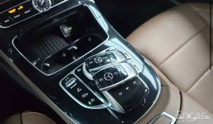 E300 AMG 2020 دفع رباعي 13