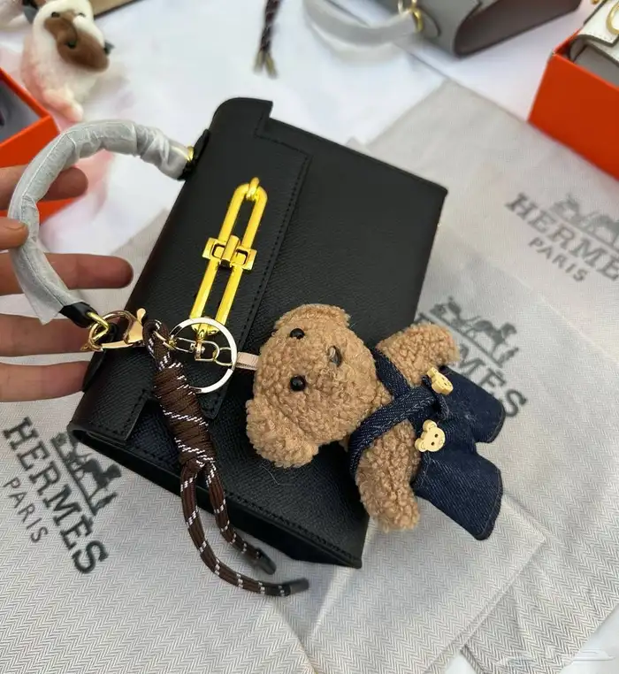 شنط نسائيه ماركات 57