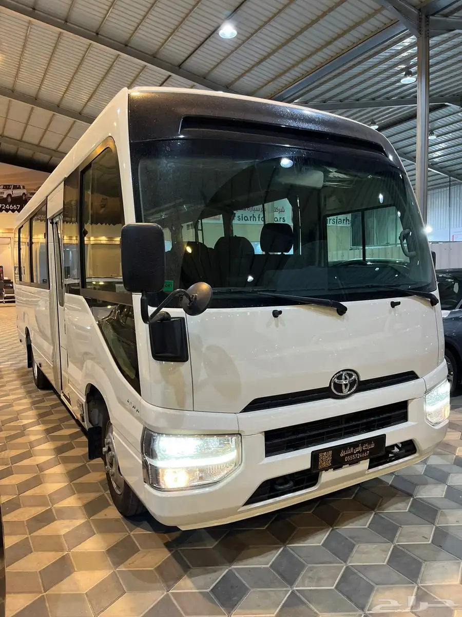 كوستر باص 2025 11