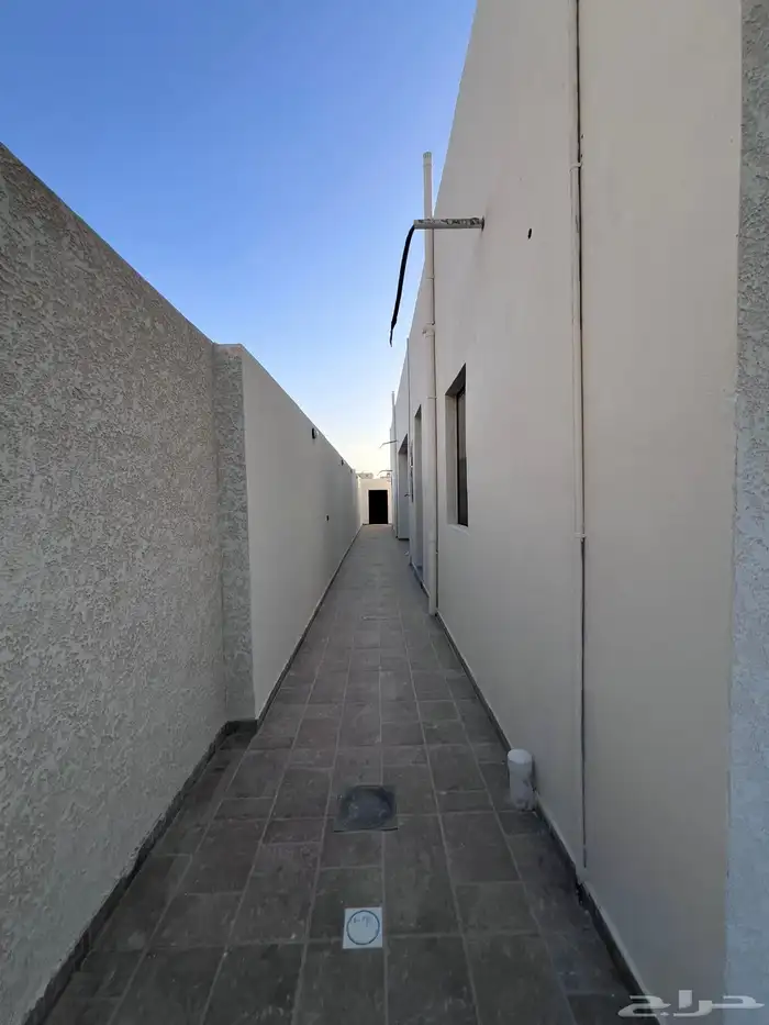 دور كامل للبيع حي اليرموك 2