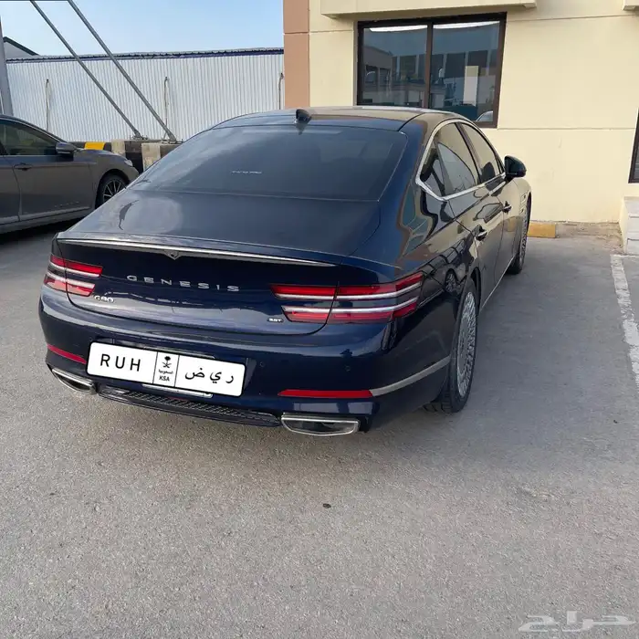 جنسس 2021 V6 ممشى قليل 1