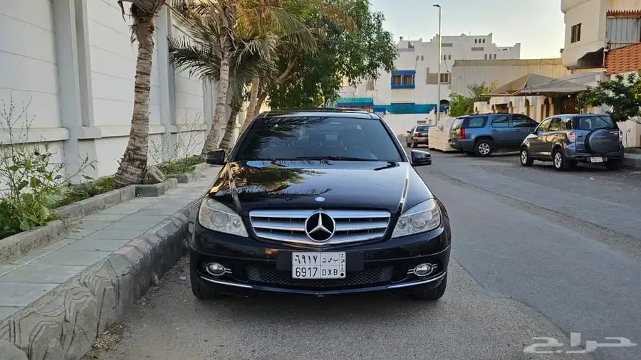 مرسيدس C200 فل كامل اربعه سلندر 4