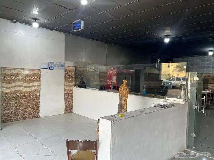 مطعم ومطبخ مجهز بكامل معداته وادواته و للتقبيل 1