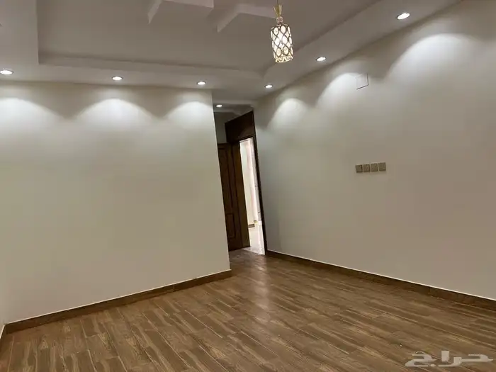 دور في عماره للبيع حي البوادي تبوك 27