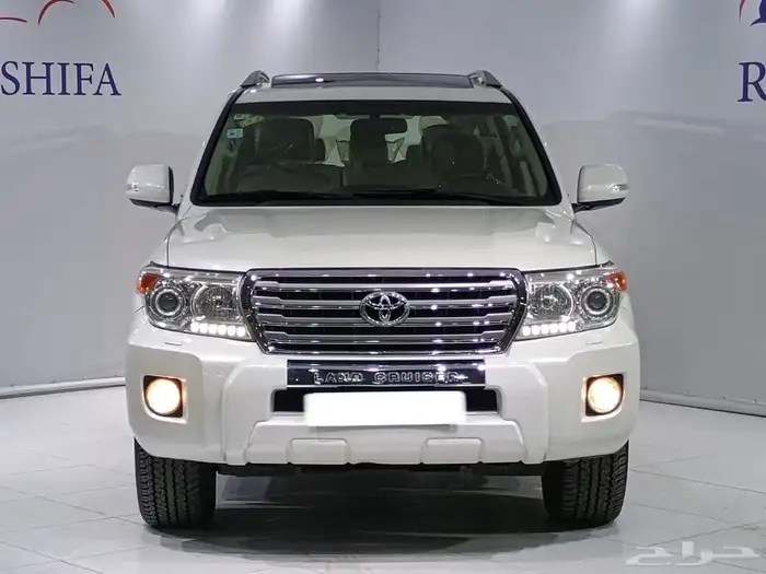 تويوتا لاندكروزر 2014 GXR v8 سعودي 4