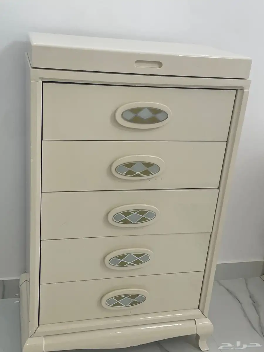 غرفة نوم للبي 2